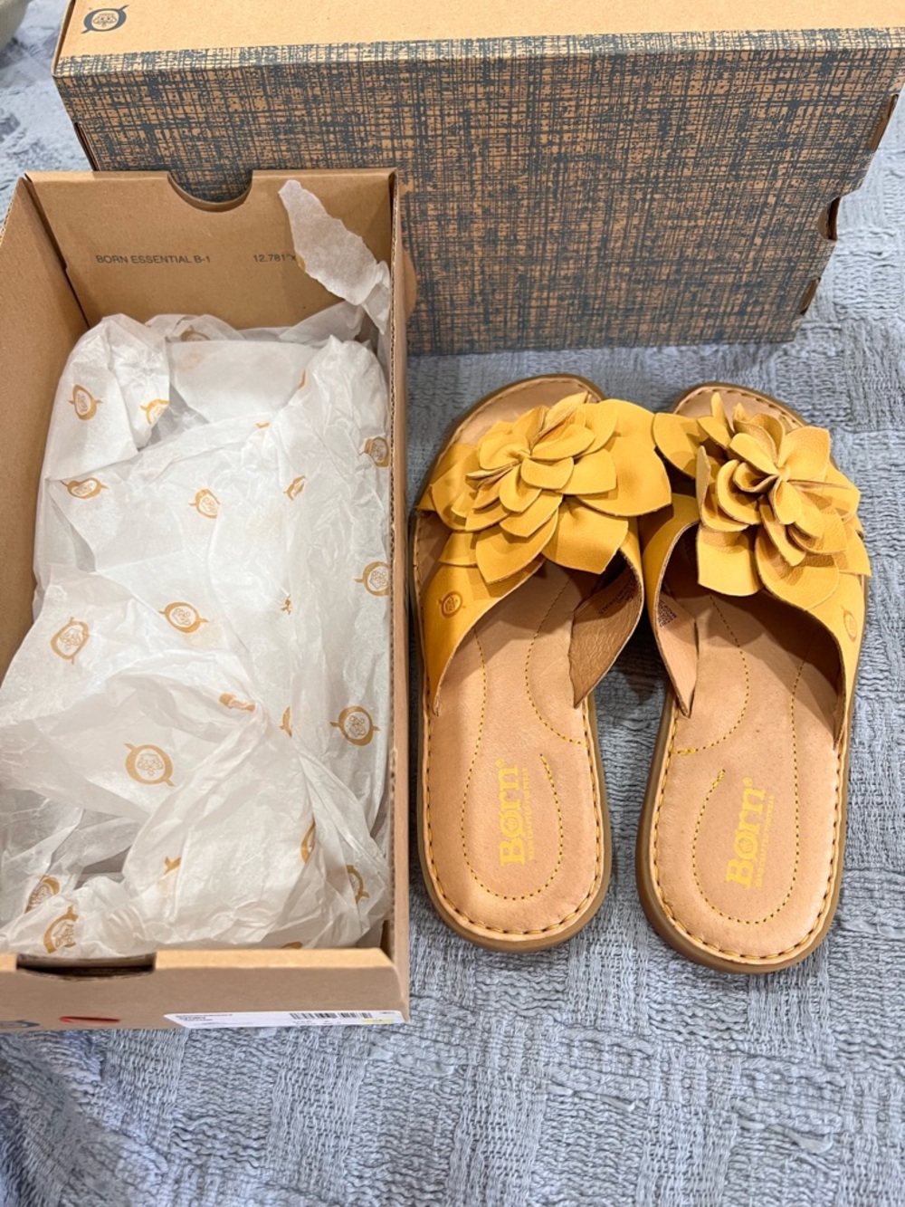Born Yellow Floral Slide Sandals - Picture 4 of 15